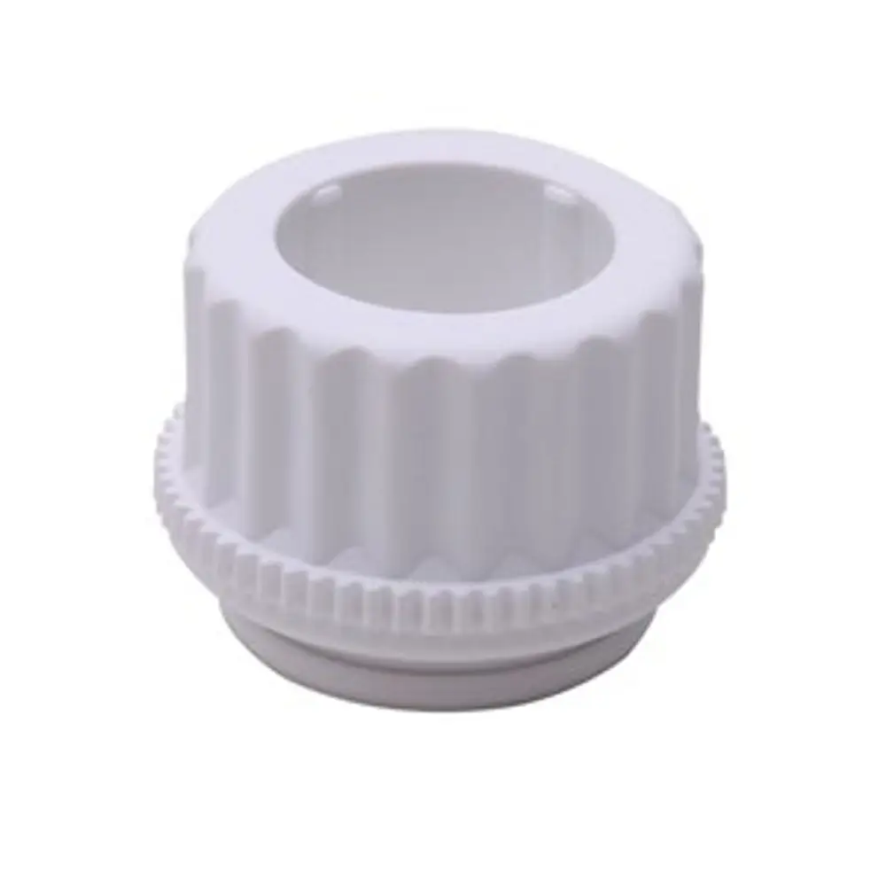 Weißer Ventilanschlussadapter mit gerillter Oberfläche, passend für Gehäuse mit RAV-Anschluss. Herstellermarke: Danfoss.